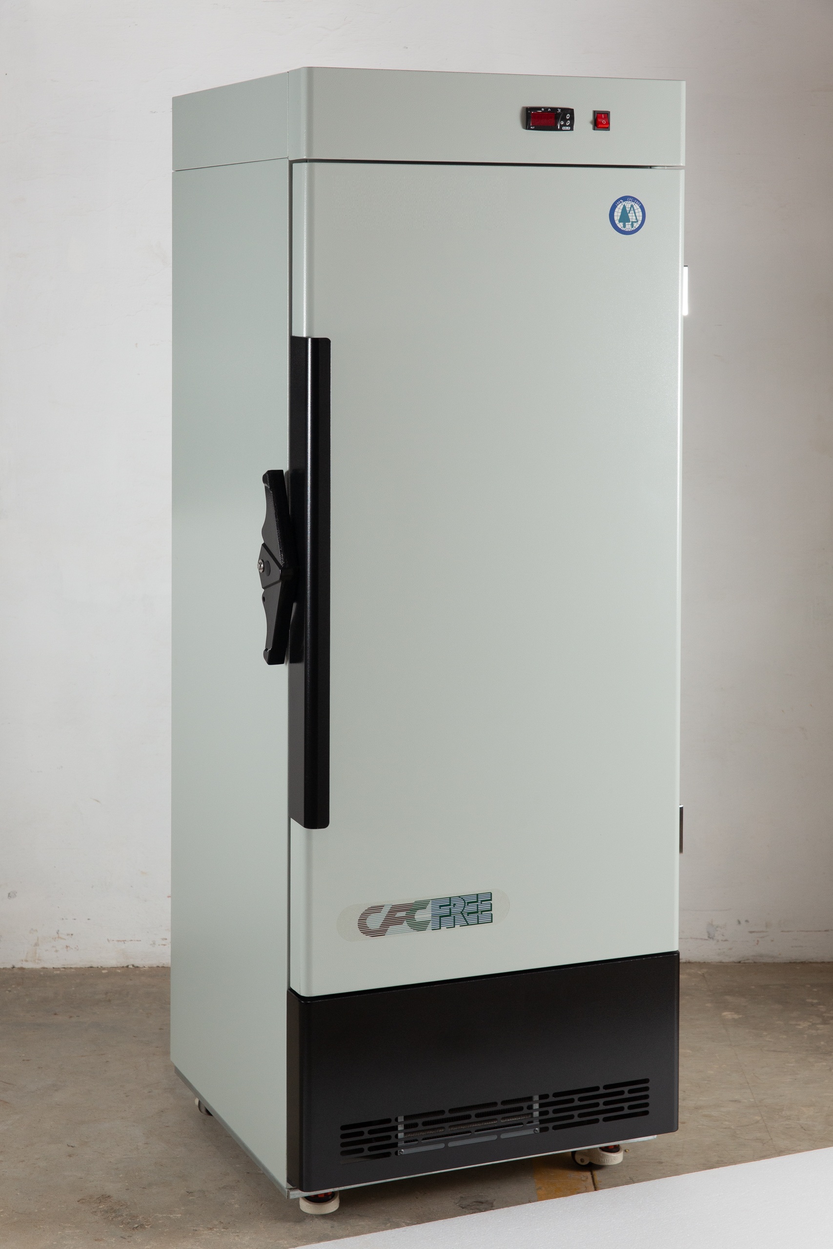 Ultra-low freezers (-86° C) Standard Series